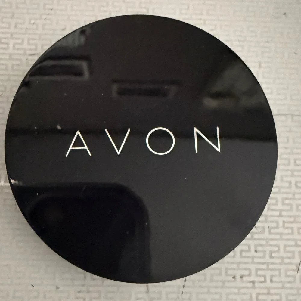 Avon Ideal‎ Flawless Cream Concealer Medium New Makeup Face Corrector